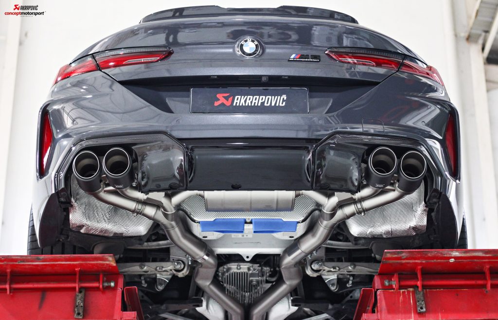 Akrapovic Evolution Line ( Titanium )