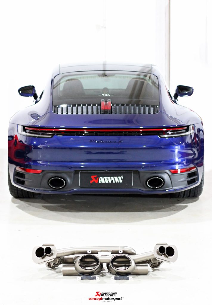 Akrapovic Slip-On Race Line (Titanium